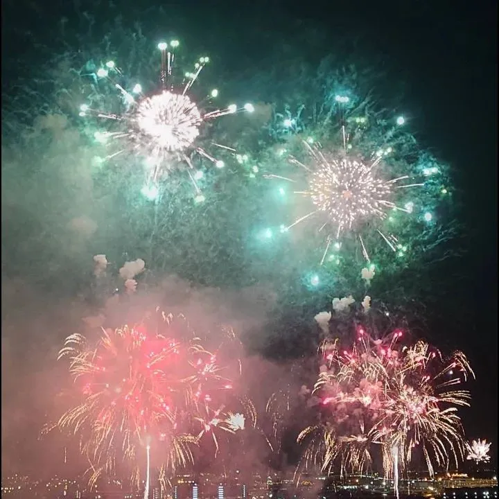 神宮花火を見る会。