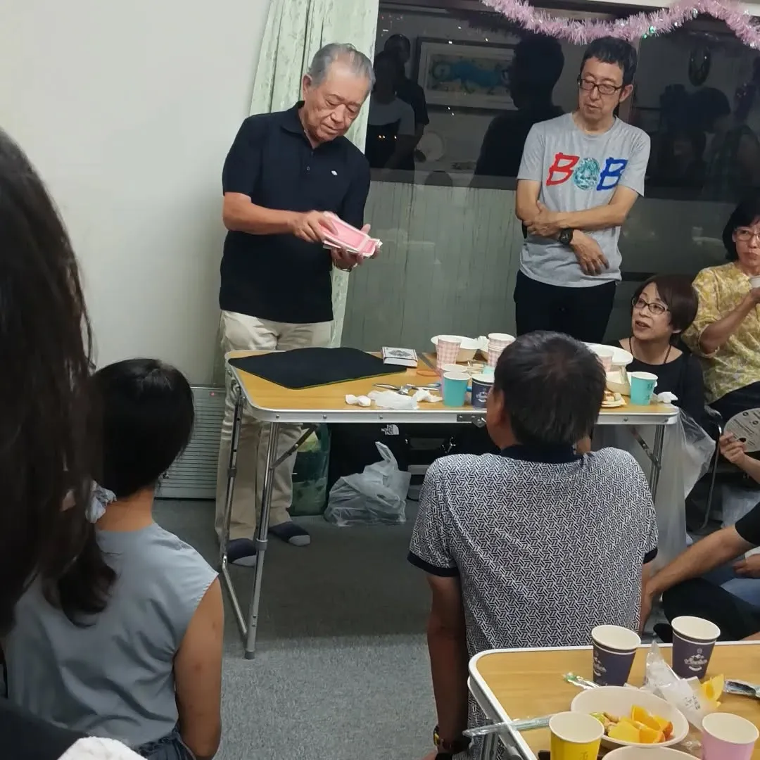 神宮花火を観る会での余興。