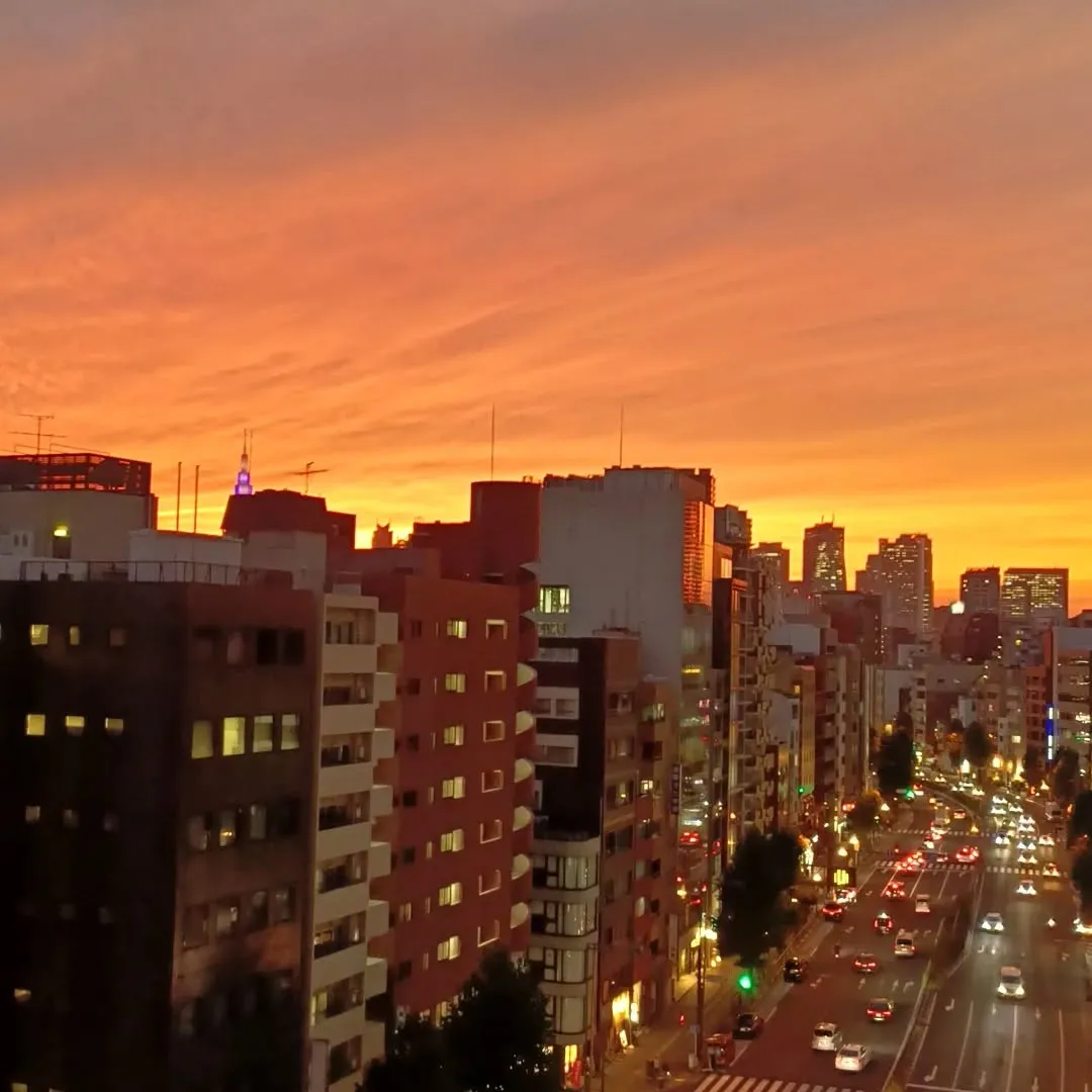 気功サロンから見た夕焼け。